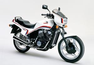 Honda NV400 SP